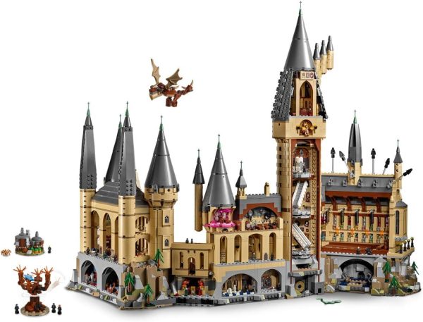 LEGO Harry Potter Hogwarts Castle 71043 Building Set - Model Kit with Minifigures, Featuring Wand, Boats, and Spider Figure, Gryffindor and Hufflepuff Accessories, Collectible for Adults and Teens